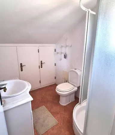 Daire Da Gale, 250m Da E Piscina *