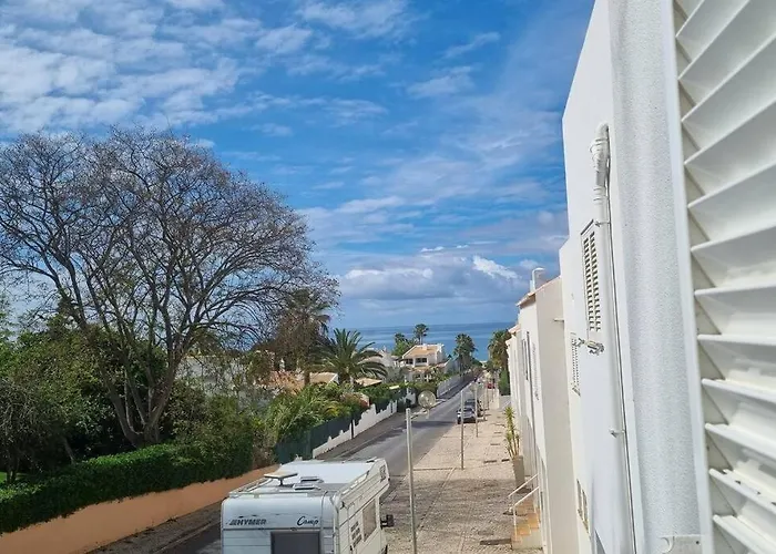 Da Gale, 250m Da E Piscina Apartament