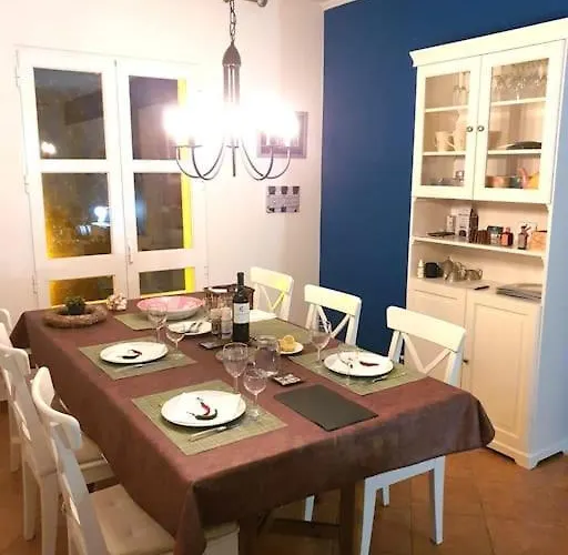 Da Gale, 250m Da E Piscina Apartament *